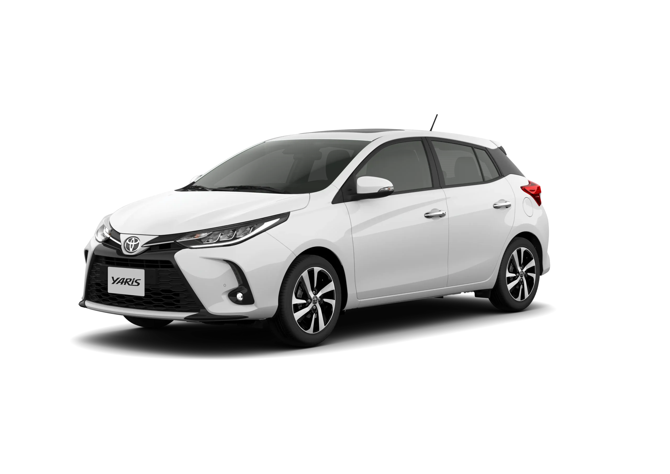 Yaris Hatchback – Lateral Frontal – Blanco Perlado – Rada Tilly – Comodoro Rivadavia – Rio Gallegos – Tsuyoi – Toyota en Patagonia